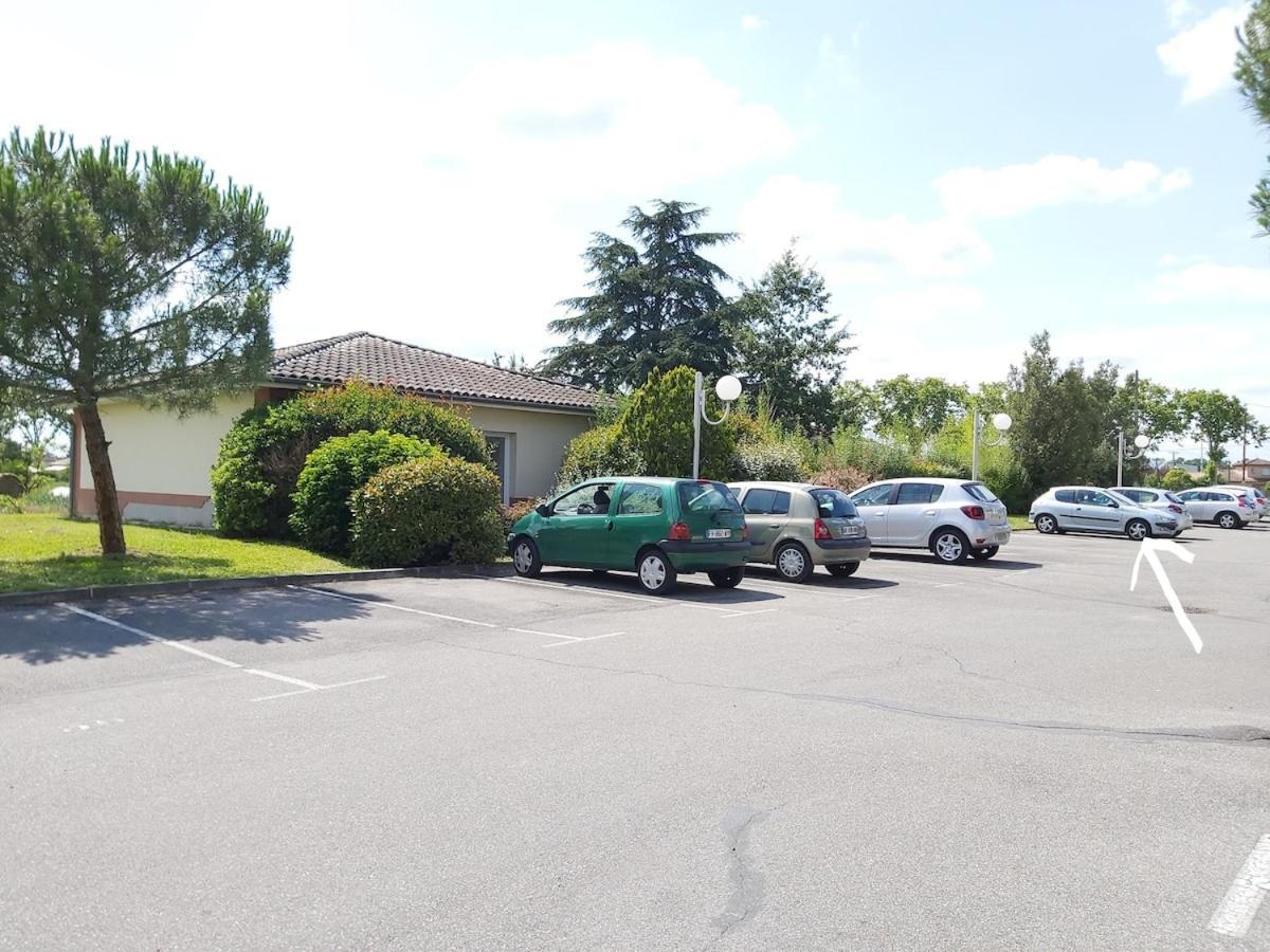 Le Sporting Land - Avec Entree Autonome, Parking Prive & Sa Piscine ! - Apartment Gaillac Exterior foto