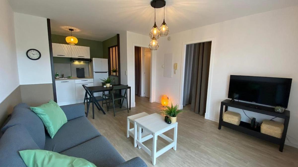 Le Sporting Land - Avec Entree Autonome, Parking Prive & Sa Piscine ! - Apartment Gaillac Exterior foto